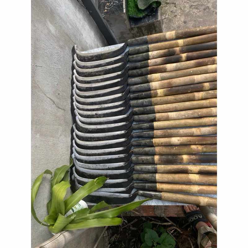 Rựa chặt cây làm từ thép Liên Xô