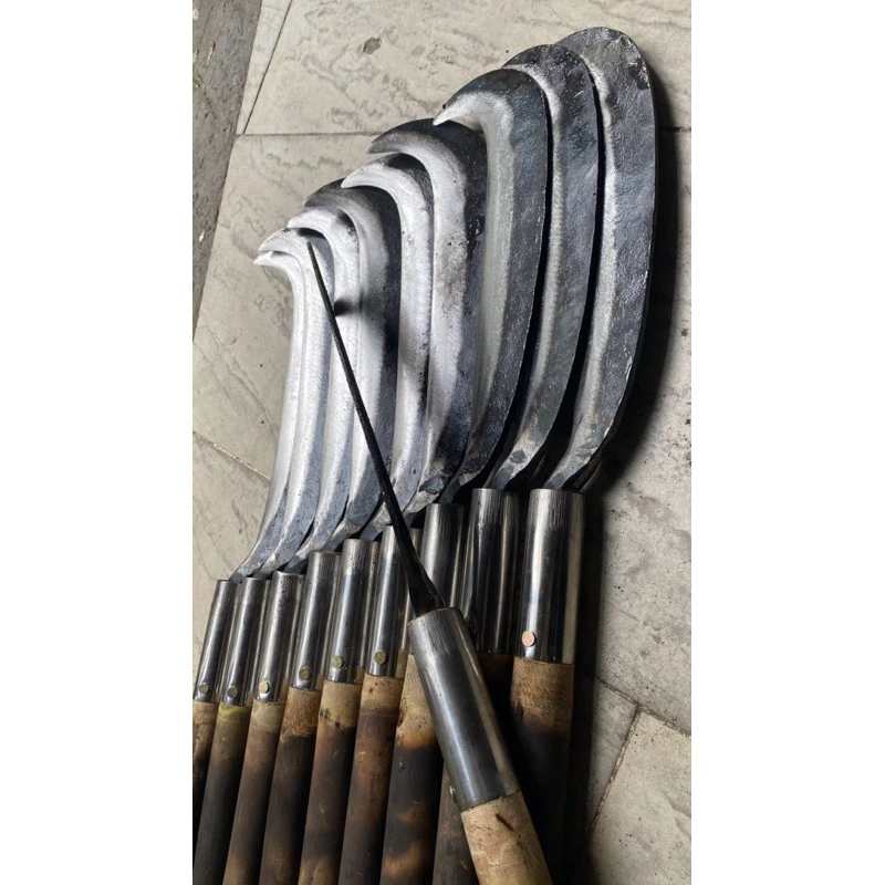 rua-chat-cay-thep-Lien-Xo-4 Rựa chặt cây làm từ thép Liên Xô, cán tre